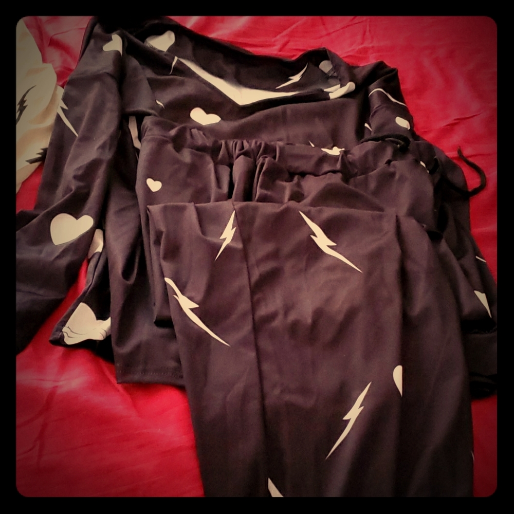 Two pantsuits 2xl